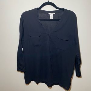 Three quarter sleeve top